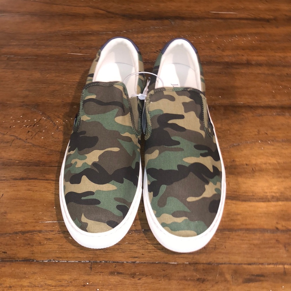 J crew camo canvas shoes size 10 - Picture 1 of 5